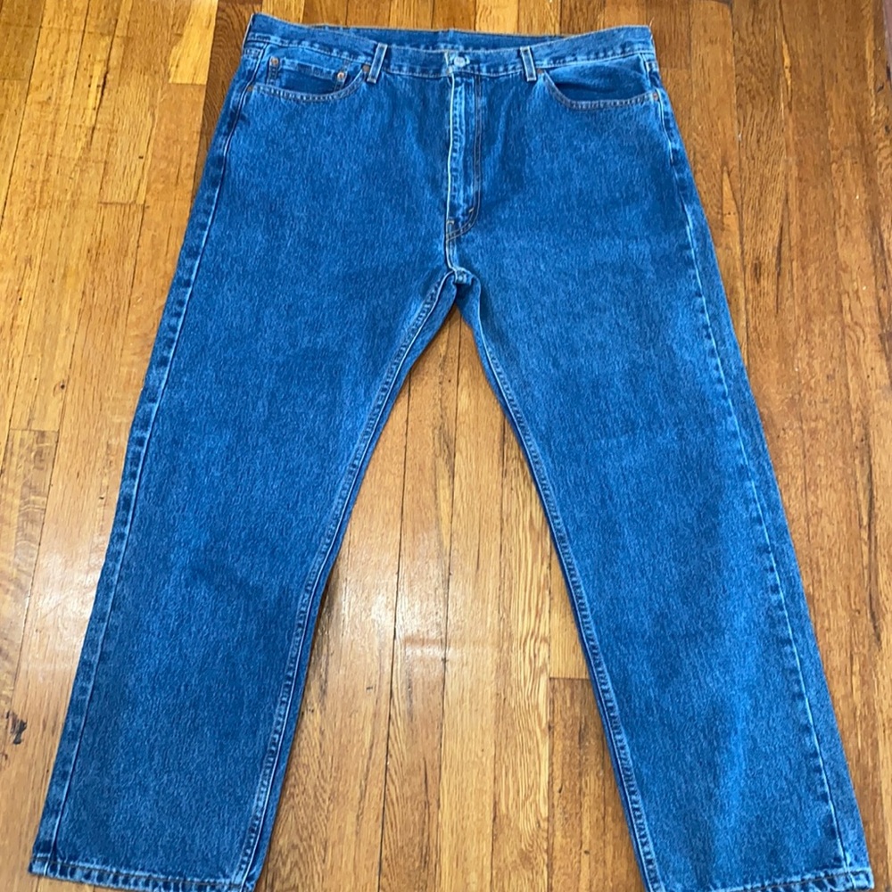 Men Levi’s 505 jeans size 42